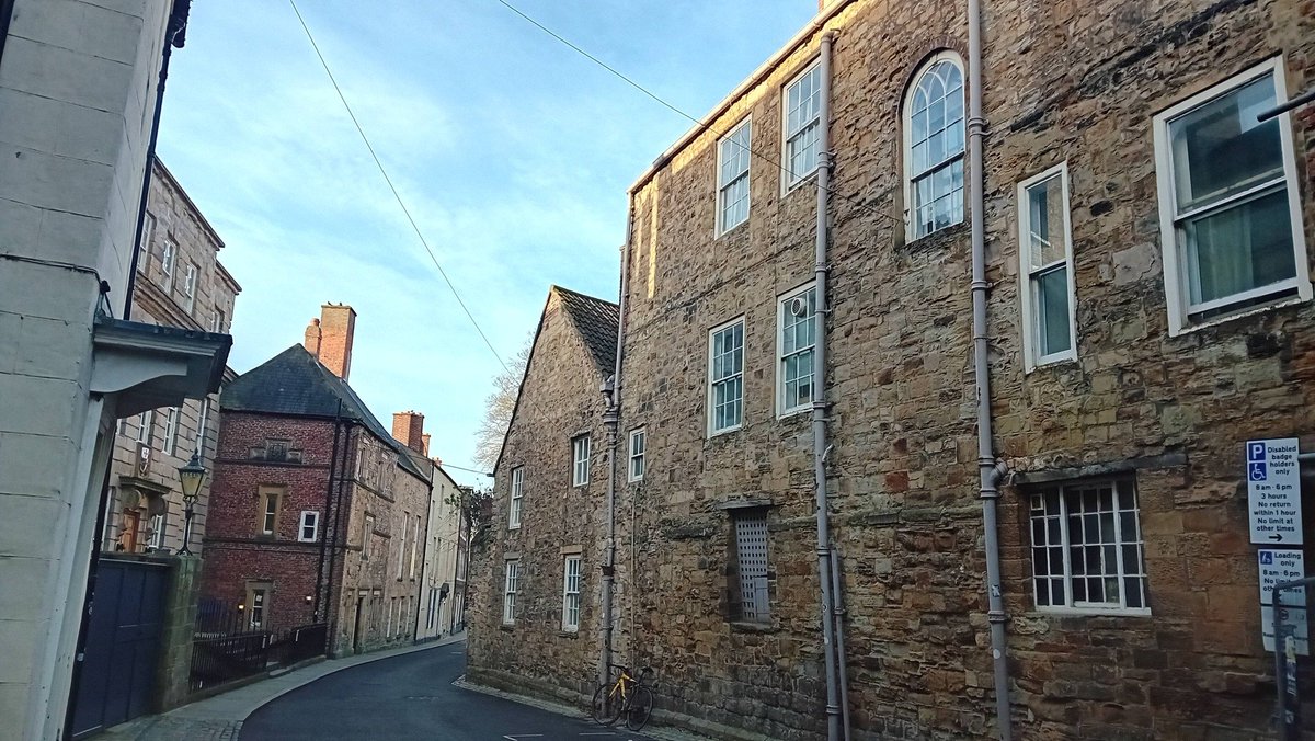 Dr. Sanjee Perera tweet media