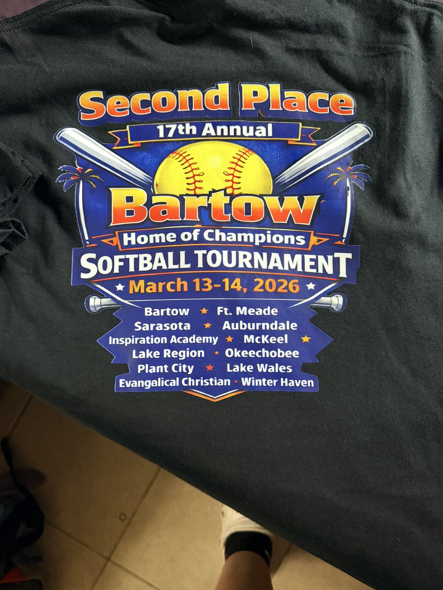 Yayagotgame42's tweet photo. Competed hard at Bartow and brought home 🥈
This squad showed grit all weekend 💯
We’re just getting started 👀
#SoftballRecruits #Recruiting #PlaySoftball #SoftballGrind #BallOut #OnTheRadar #StudentAthlete #SoftballGirls #Fastpitch #Exposure #GetRecruited https://t.co/e5XeJ2sTRn