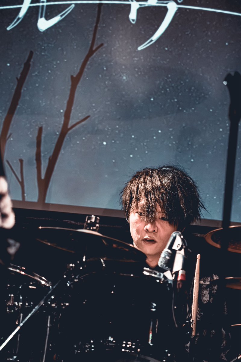 ᵘᵏᵃ tweet media