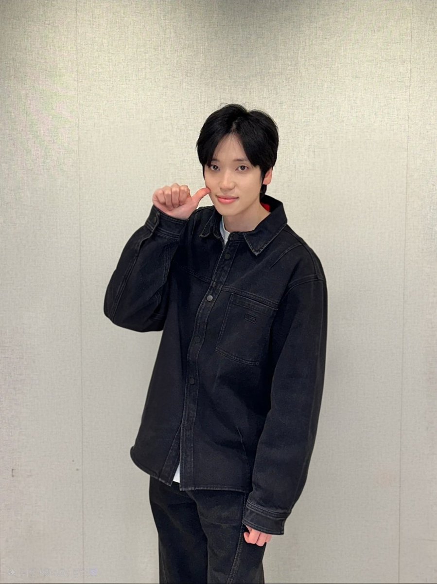 하...니에루 보고싶다 29일까지 어드로케  기다리란 말이니?