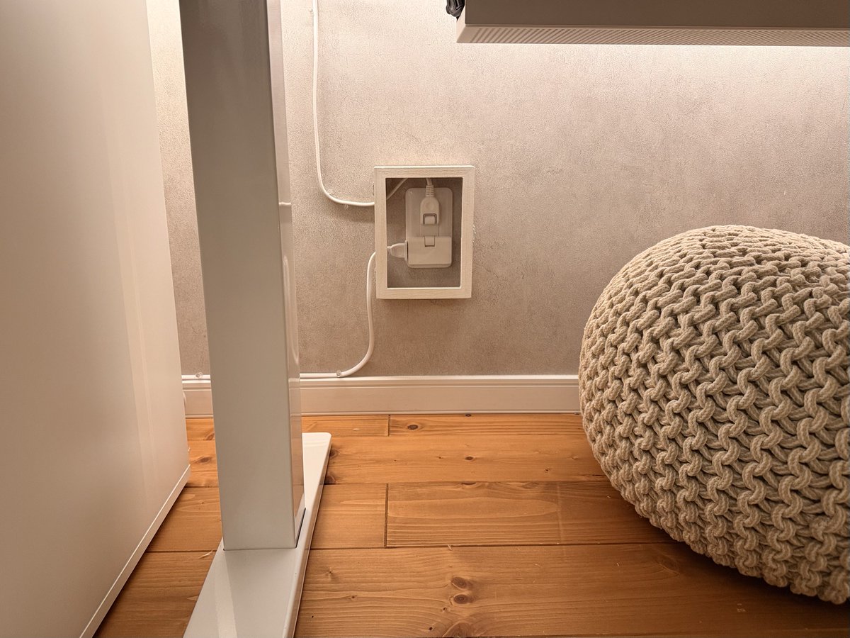 なおゆー tweet media