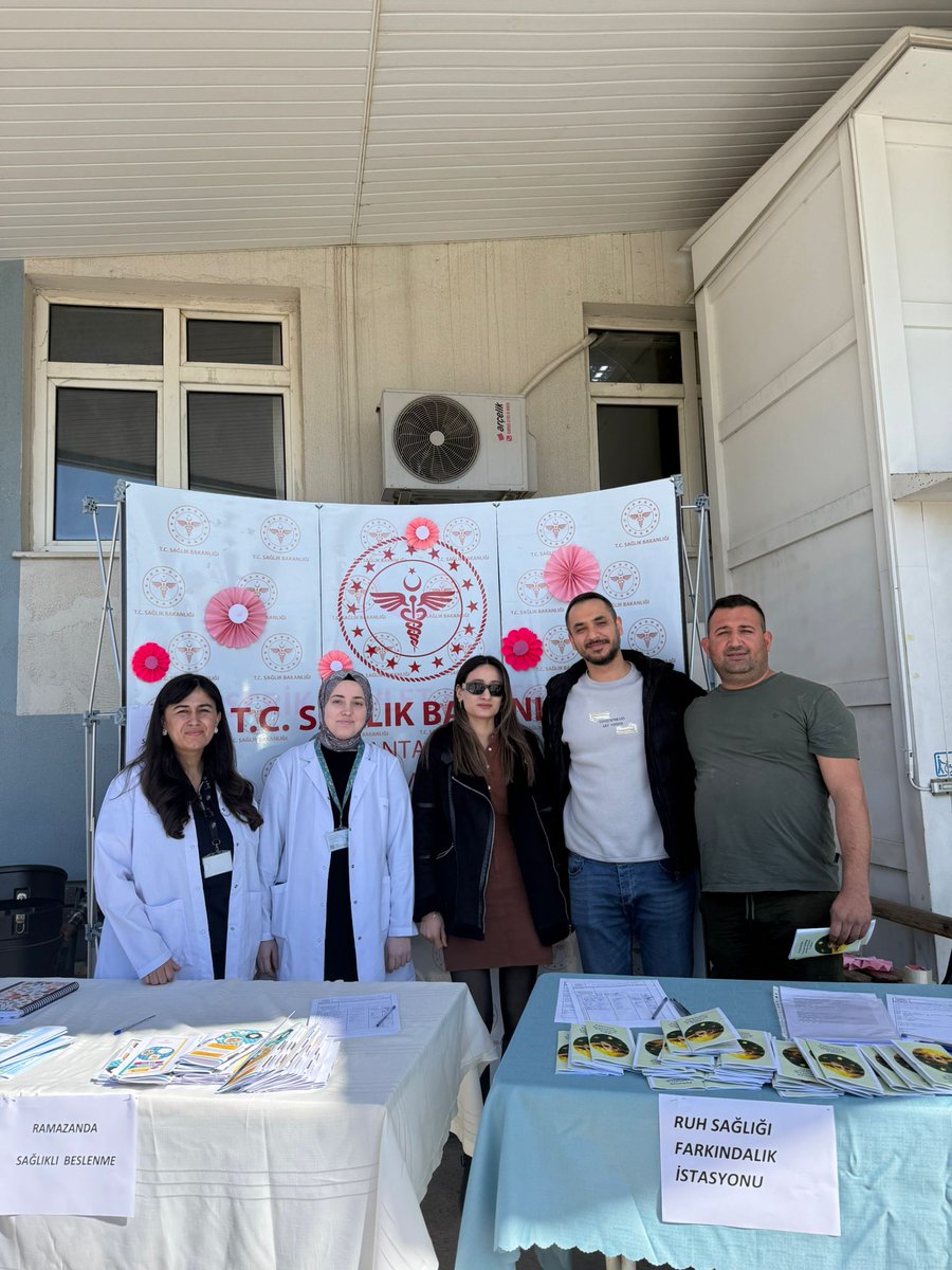serikdh's tweet photo. Sağlığın Geliştirilmesi Genel Müdürlüğü  tarafından “Ramazanda Sağlık Programı” kapsamında koruyan sağlık istasyonu ile  koruyucu ve önleyici sağlık hizmetlerine  toplumun erişiminin artırılması ve toplumsal  farkındalığın  yükseltilmesi  için  sağlıklı beslenme ve hareketli haya https://t.co/zUohdWHBNM