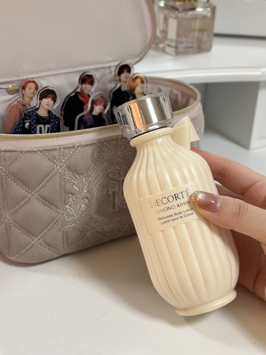 fuka 🐱💭🕯️˖ ࣪ 🐉🐖𓈒 𓂂𓏸🫧 tweet media