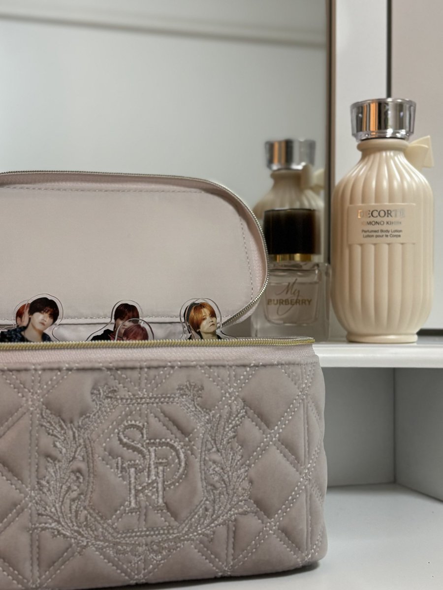 fuka 🐱💭🕯️˖ ࣪ 🐉🐖𓈒 𓂂𓏸🫧 tweet media