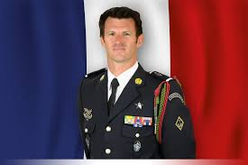 NapoLeon1226391's tweet photo. Macron n'a pas assisté à la cérémonie d'hommage rendue en la mémoire d'Arnaud Frion.
Par contre, il trouve le temps chaque semaine de lécher le cou du plus grand corrompu planétaire Zelensky.
Cet individu est une honte nationale, une ordure satanique destructeur de la France... https://t.co/6xdPnpPXEv