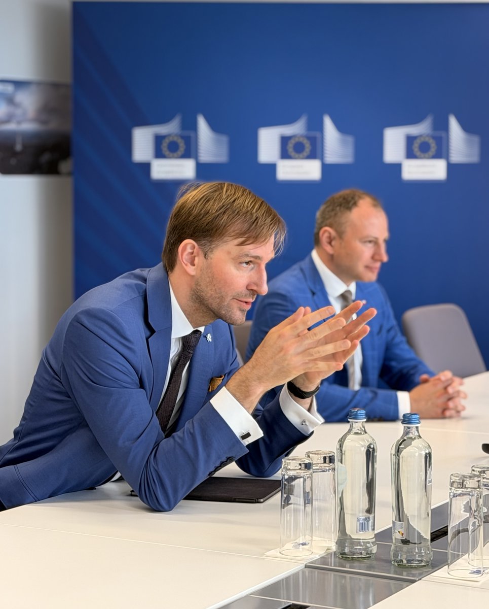 Oliver Varhelyi tweet media