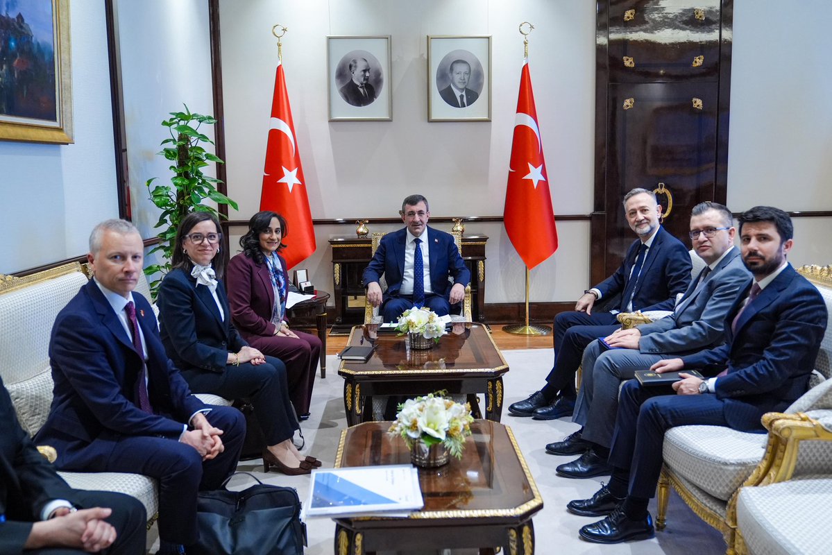 Cevdet Yılmaz tweet media