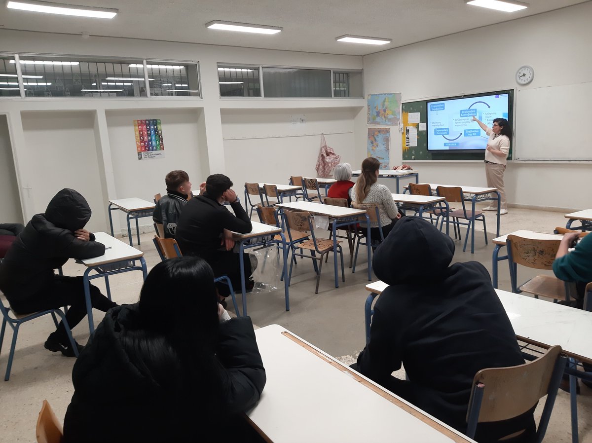 Europe Direct Region of Crete tweet media