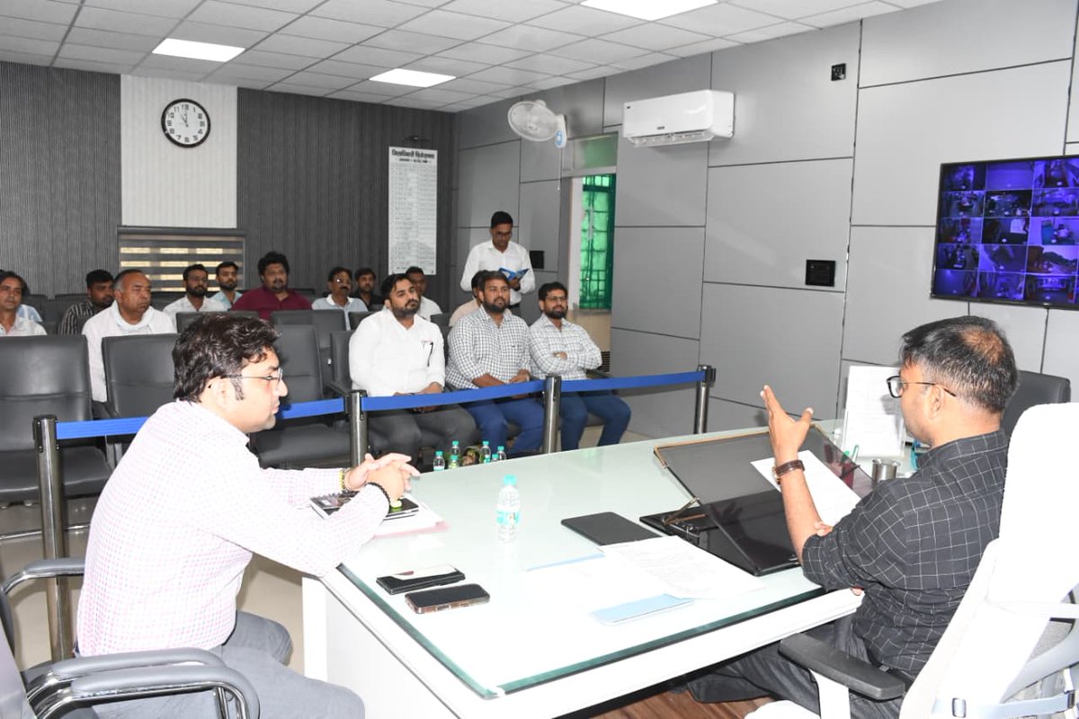 DM Firozabad tweet media