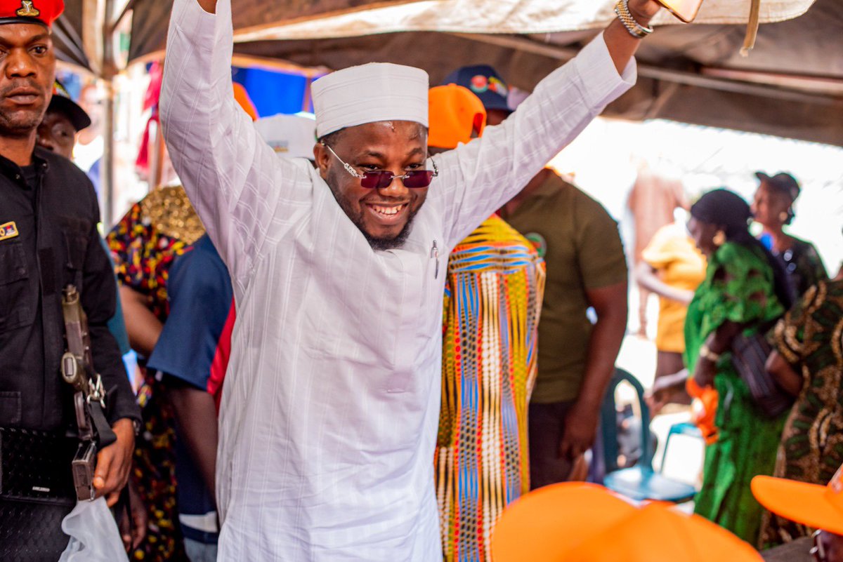 ibukun Eniola tweet media