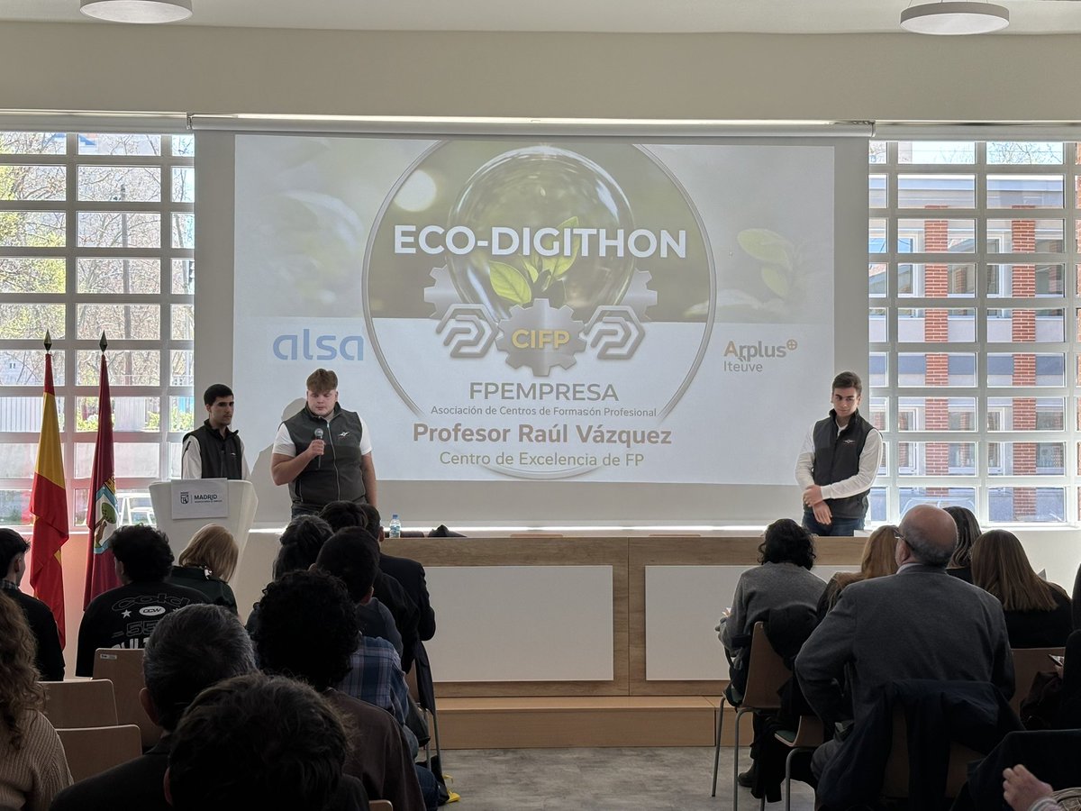 FPEmpresa tweet media