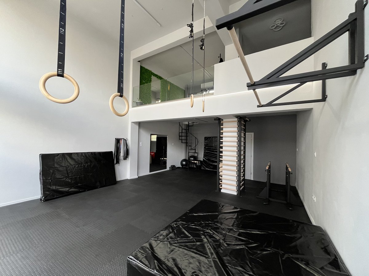 My lovely studio ♥️
#yoga
#calisthenics 
#gymnastics