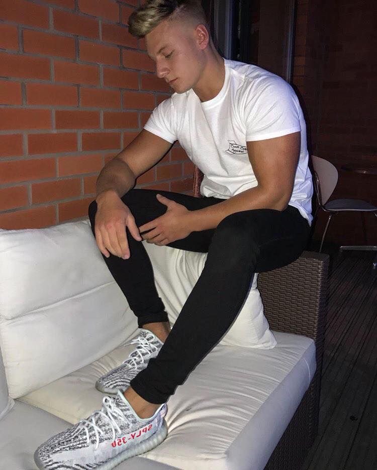 LadsLadsLads tweet media