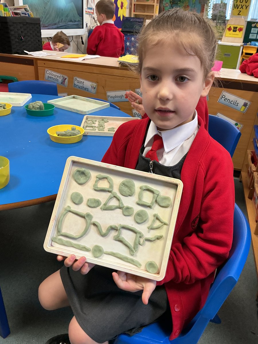 StSavReception tweet media