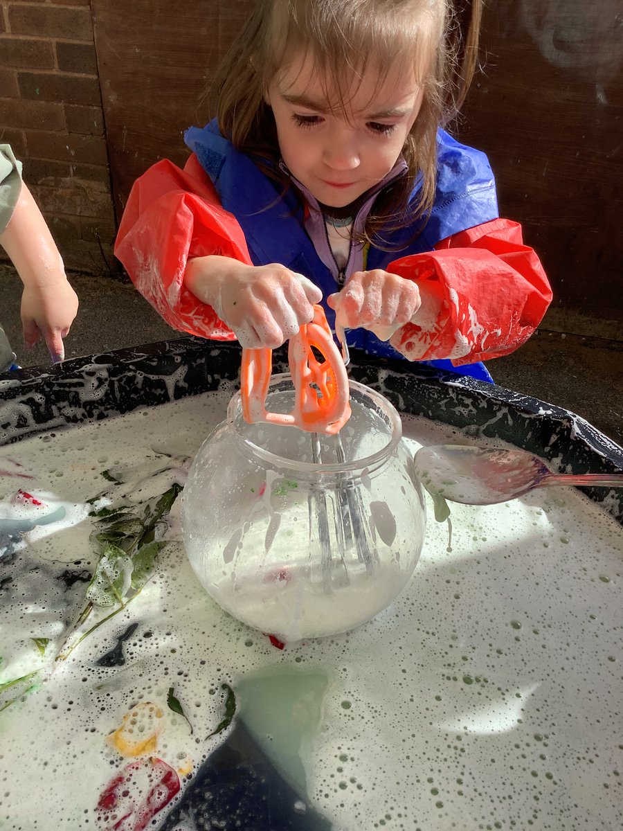 St Dunstan’s Primary 🧡 tweet media