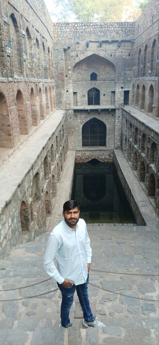 Devrajdubey11's tweet photo. अग्रसेन की बावड़ी दिल्ली
agrasenkibaoli https://t.co/XzTnna0f3h