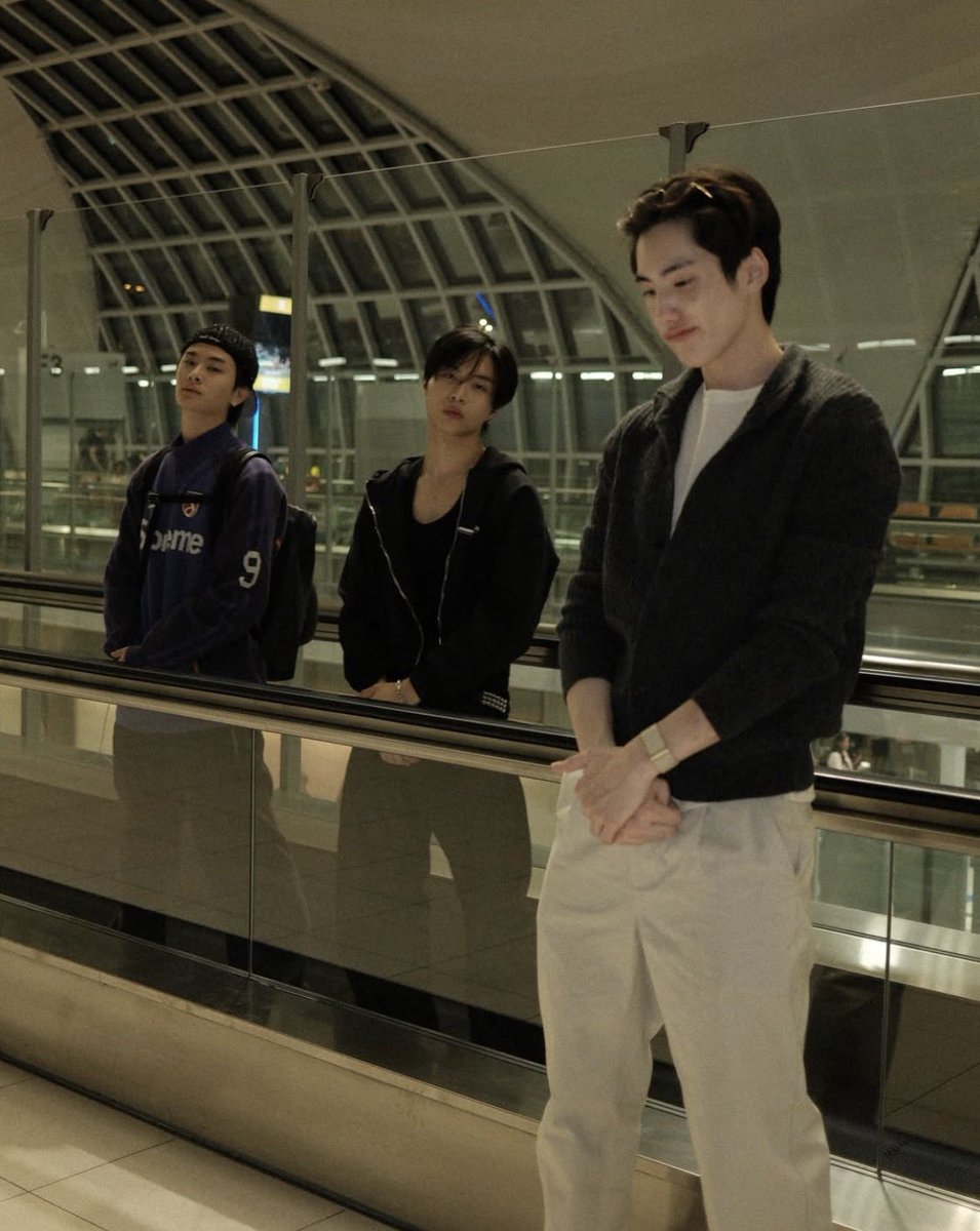 โหหหห เฟรม3ตี๋ สุดคับเฮียยยยย 👌🏻😭