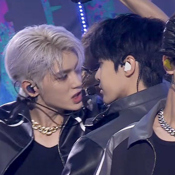 사말인 tweet media