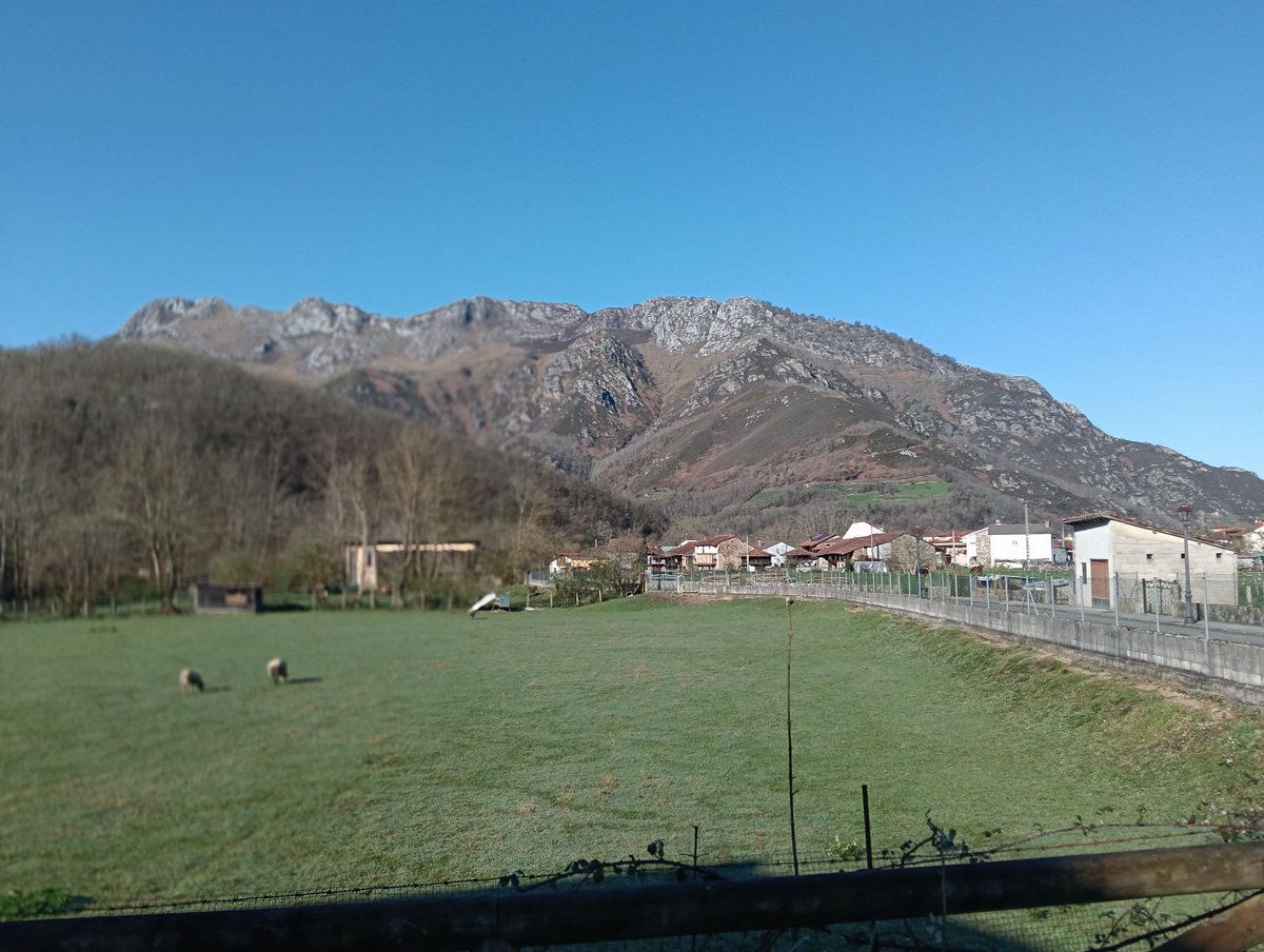 Cinedlos80's tweet photo. #ParqueNaturaldeRedes @KoraiEscribe https://t.co/4YhkKgKsjU