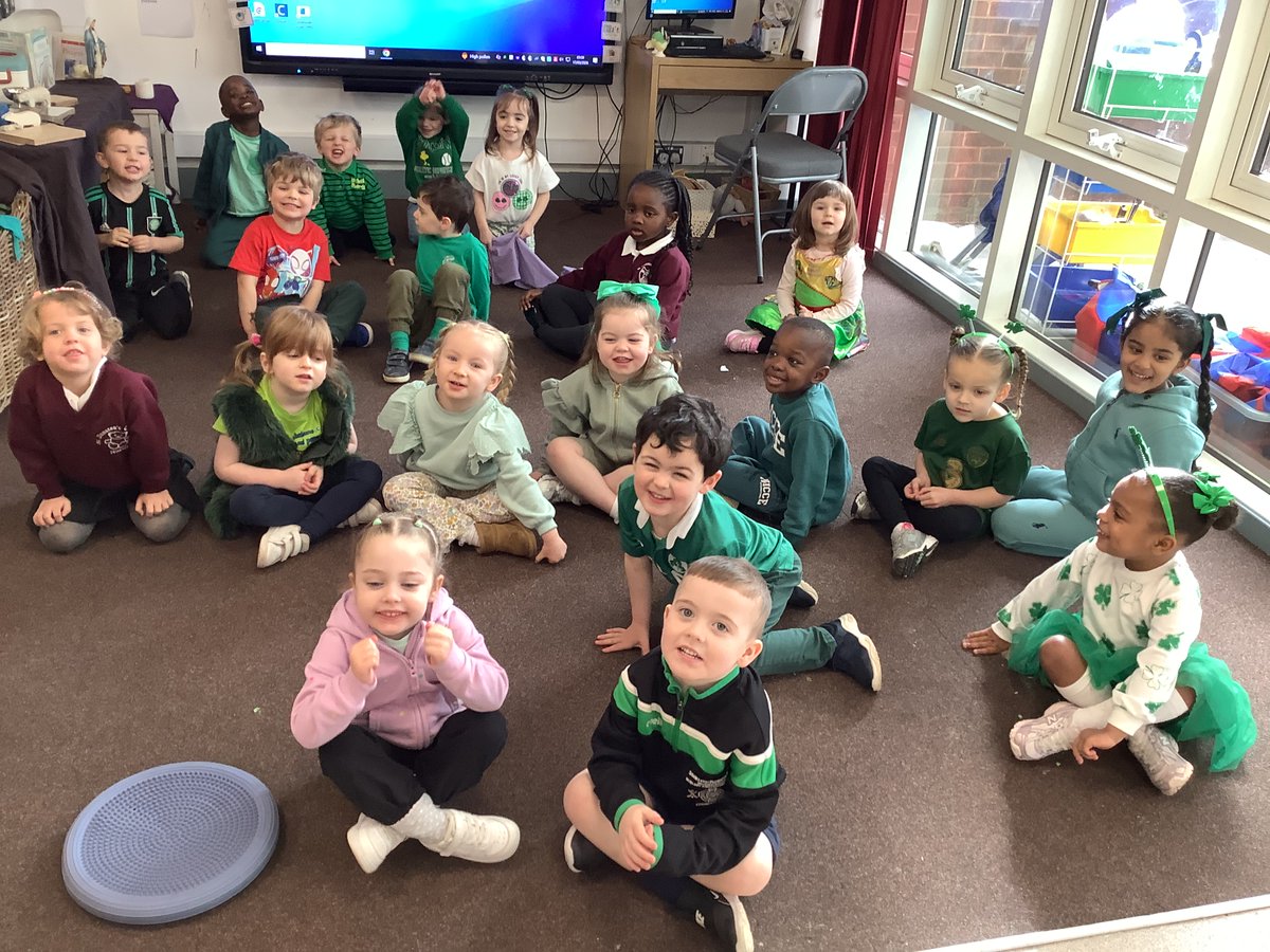 St Dunstan’s Primary 🧡 tweet media