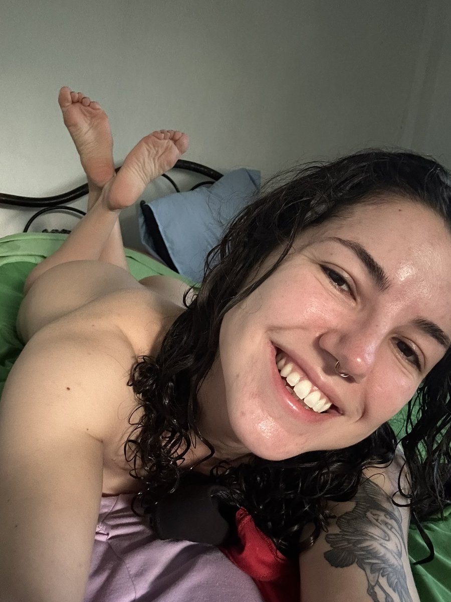 Victoire De Blasset tweet media