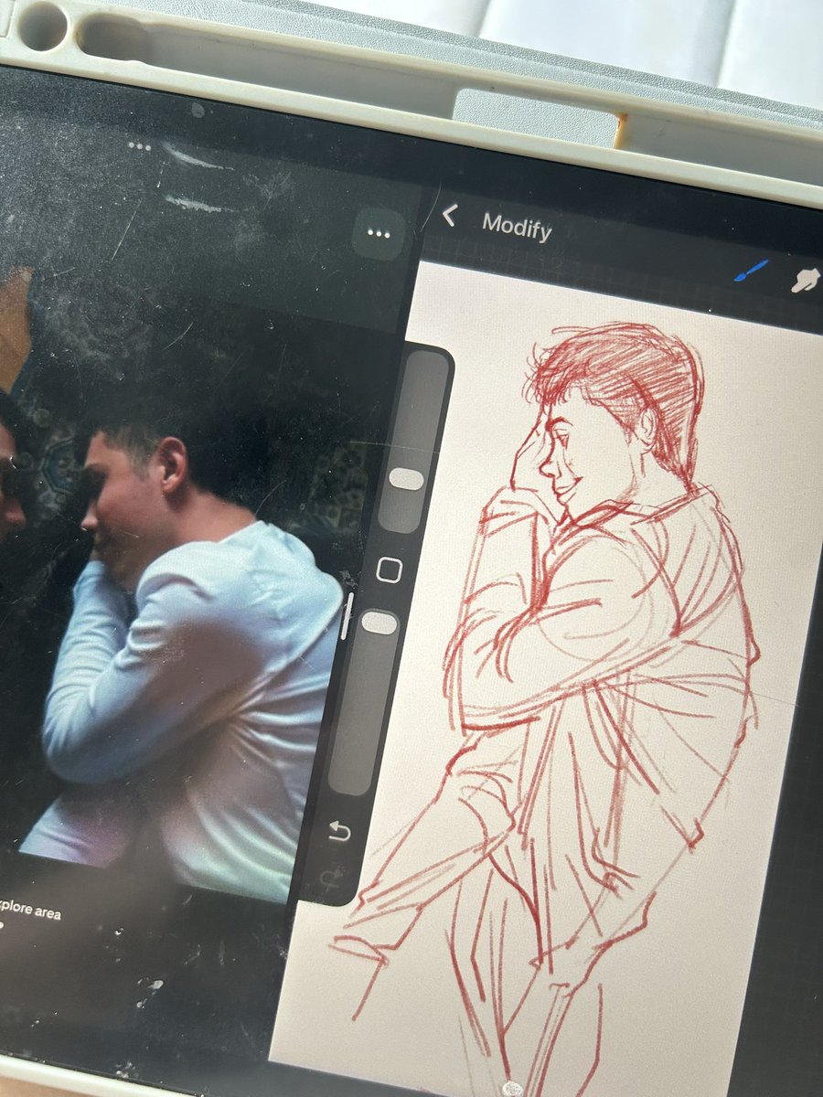 Why I find Lovro’s hard to draw tho #sramhr
