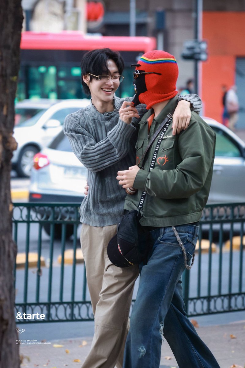 쯔 tweet media