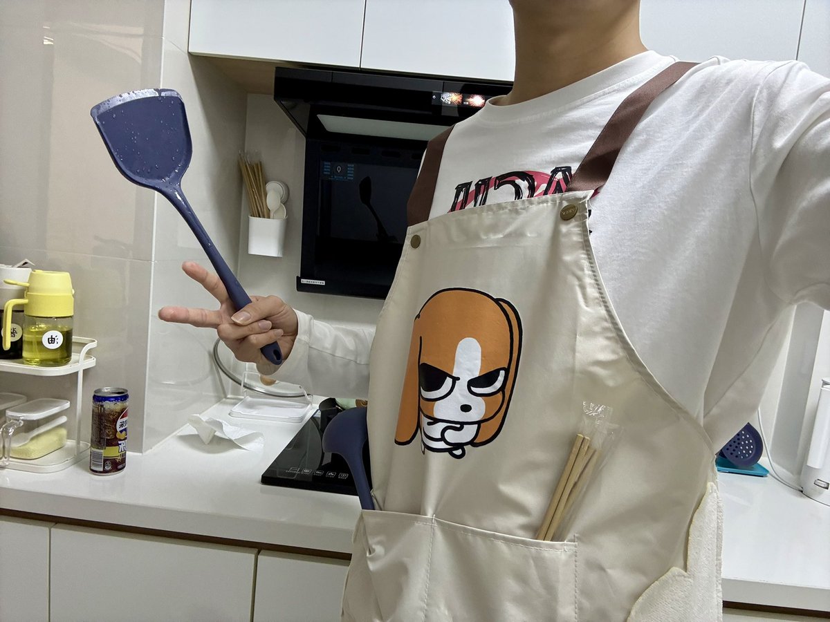 你们的小f tweet media