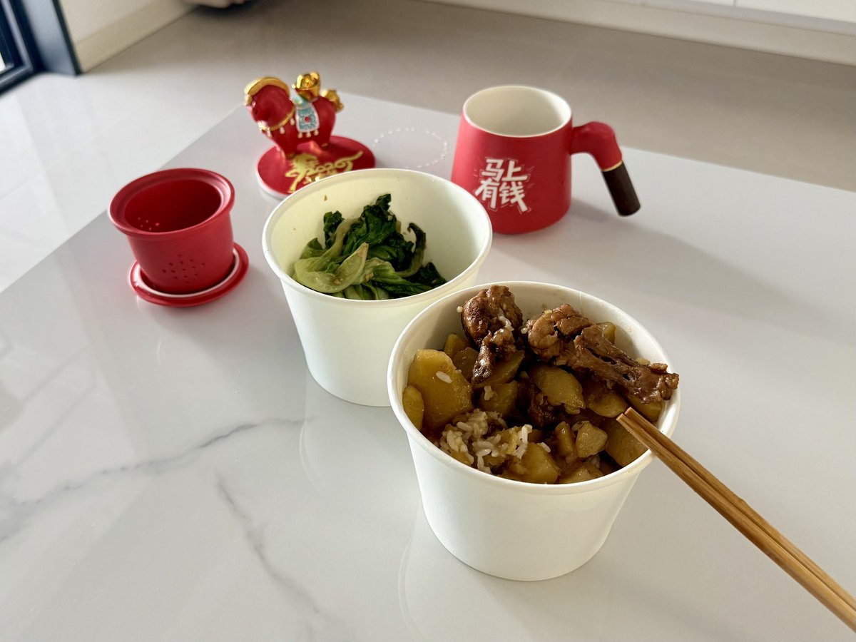 你们的小f tweet media