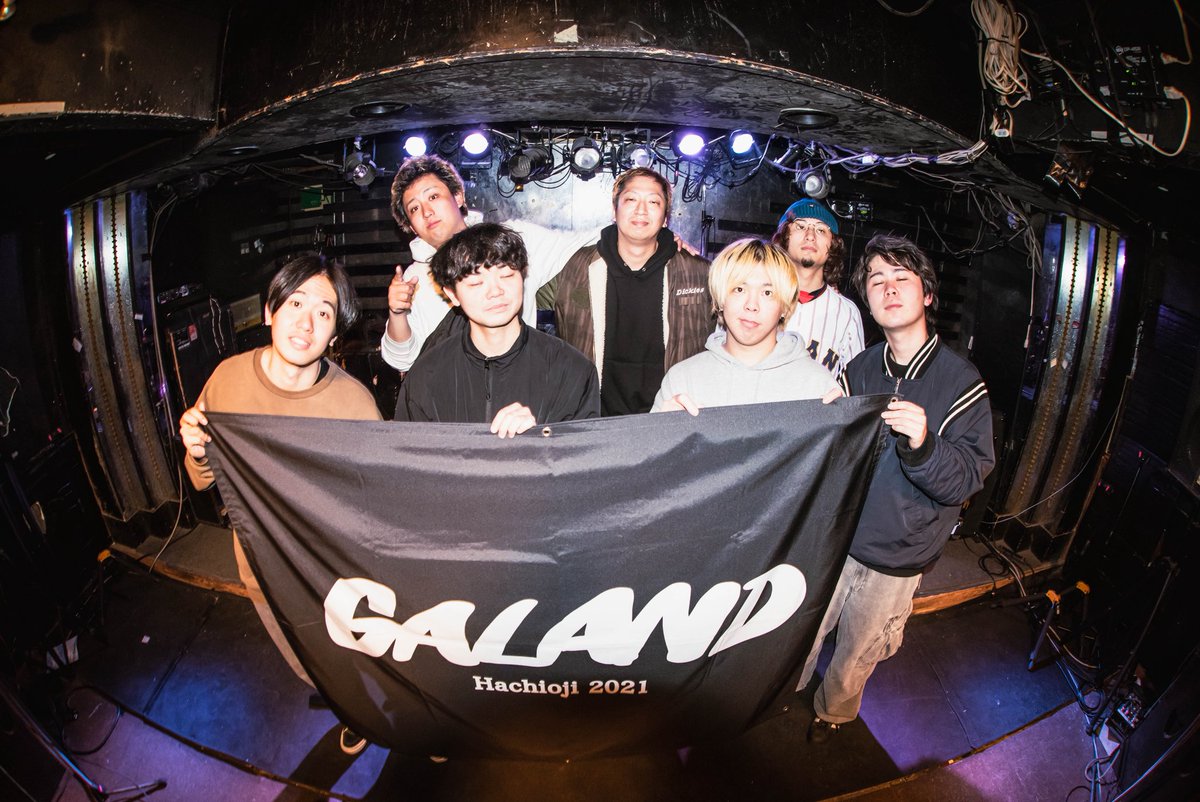 WeaK OptiMist tweet media