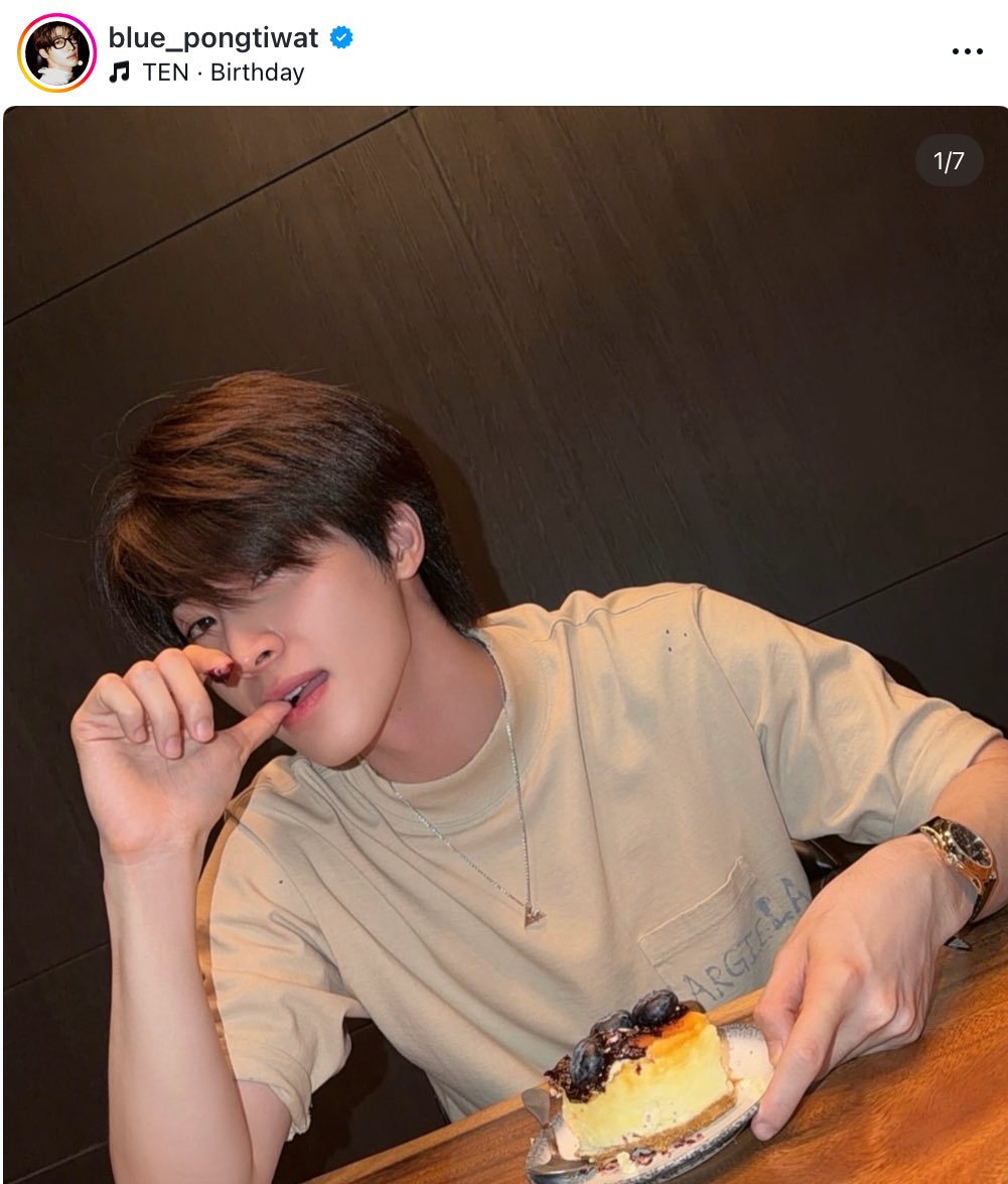 Peejador's tweet photo. แล้วทำไมไม่ส่งเพลงให้กันในเด็ม https://t.co/uzJZAYwipt
