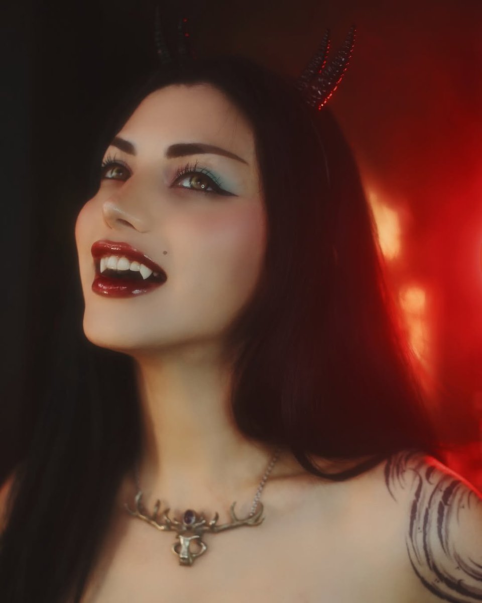 ꪜ𝓲ᥴ𝓽ꪮ𝘳𝓲ꪖ ᦔꪖ᭙ꪀ tweet media