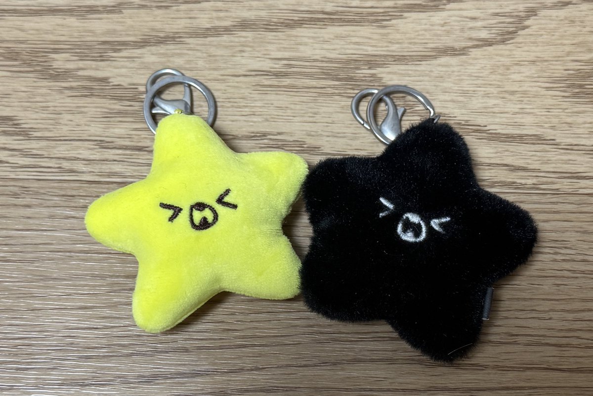 2021dideh's tweet photo. 엔시티 127 해찬 햇가사리 탄가사리 양도

단순개봉 전시입니다 외출❌ 

일괄 양도 반택포 3.2 디엠주세요 https://t.co/NwIAfDFSqh