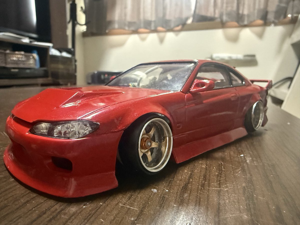 mwWMdVFFqr69300's tweet image. #ミニッツ
#MRD
#プラモデル
#s15 シルビア
 初めて外装をプラ板とパテで作ってみた。まだまだ数をこなしてレベルアップだぁー💪