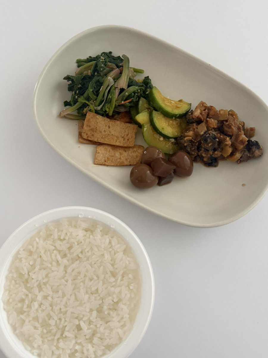 큰그릇 tweet media