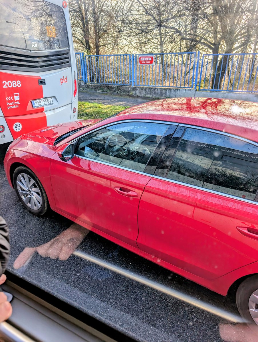 Vojtěch Navrátil tweet media