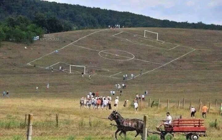 Even if they are only scoring on the goal post at the bottom, <a href="/KaizerChiefs/">Kaizer Chiefs</a>  would still loose.