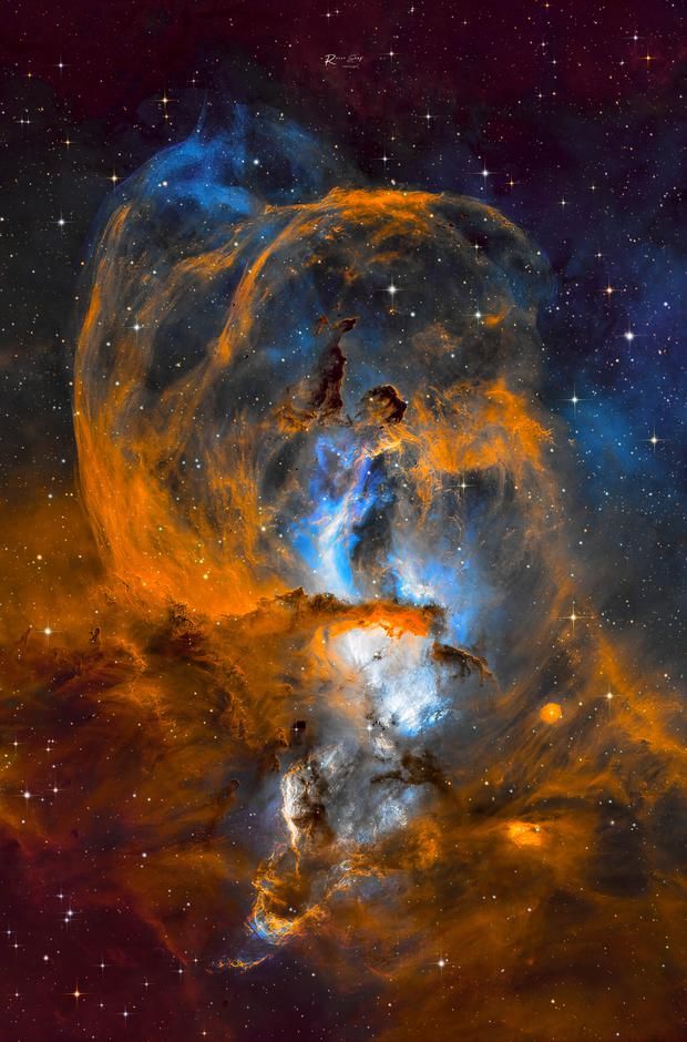maiz_julio's tweet photo. NGC3576 The Statue of Liberty nebula by Rocco Sung (Astrobin) https://t.co/PknK8iNY17 https://t.co/Hl15EDhJH8