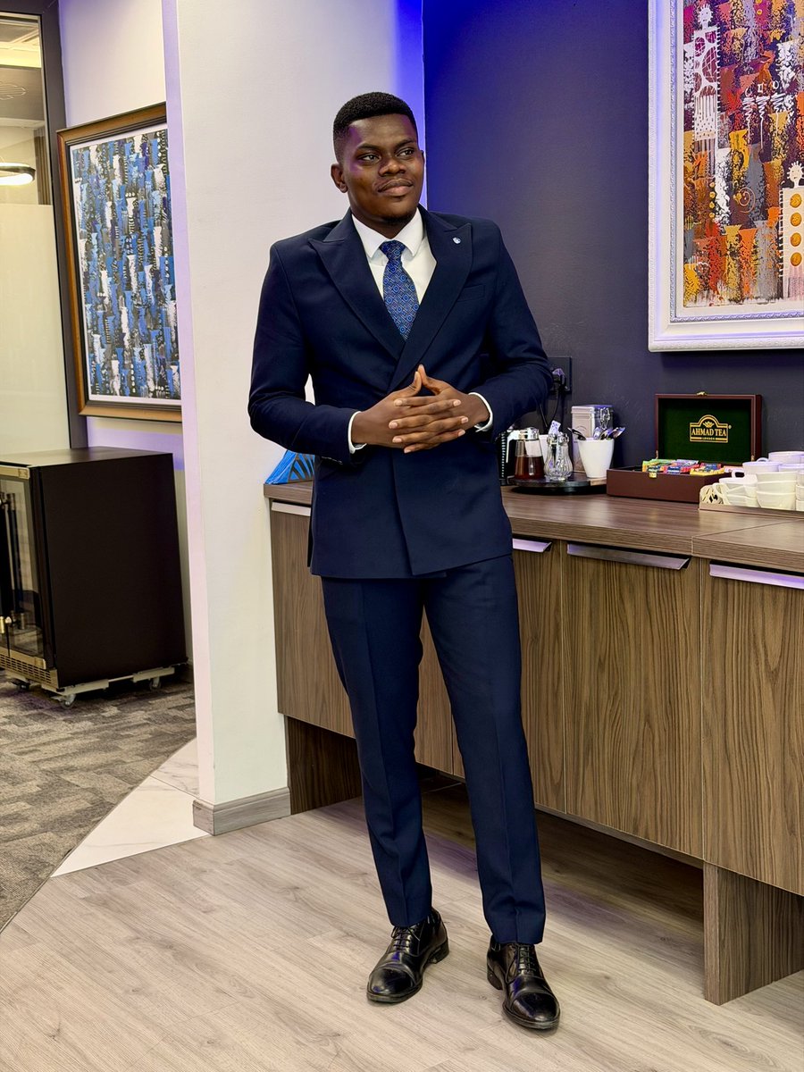 Sage Kenny 🐺🦍 | Digital Marketer tweet media