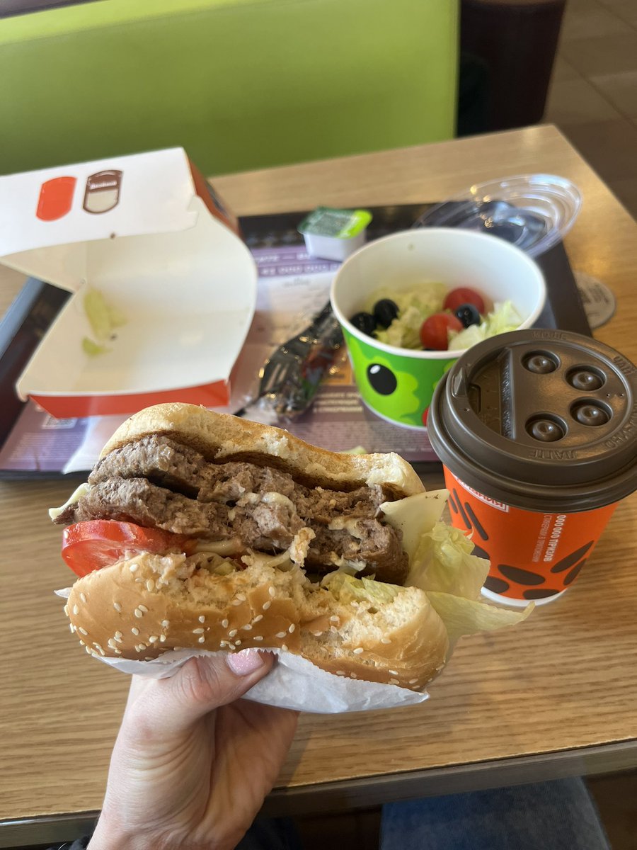 Выгораня tweet media