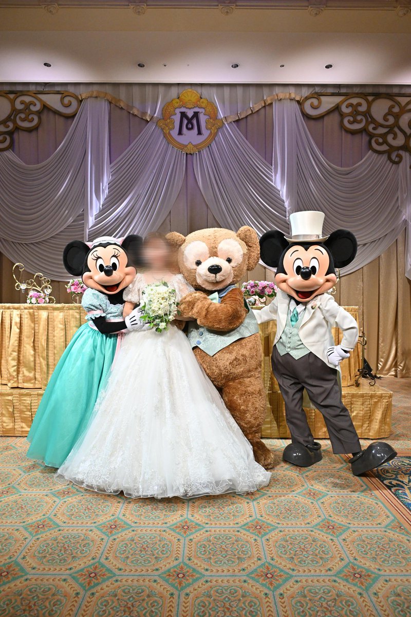 d_kaorii's tweet image. 結婚式の公式データをやっとダウンロードできた♡
バタバタで3ヶ月以上経ってしまった😇

うれしいことにたくさんいただけたからさくっと見ただけでも幸せが蘇るー🥰
ダッフィーかわいすぎる🫠🤎
#FTW #ミラコスタ