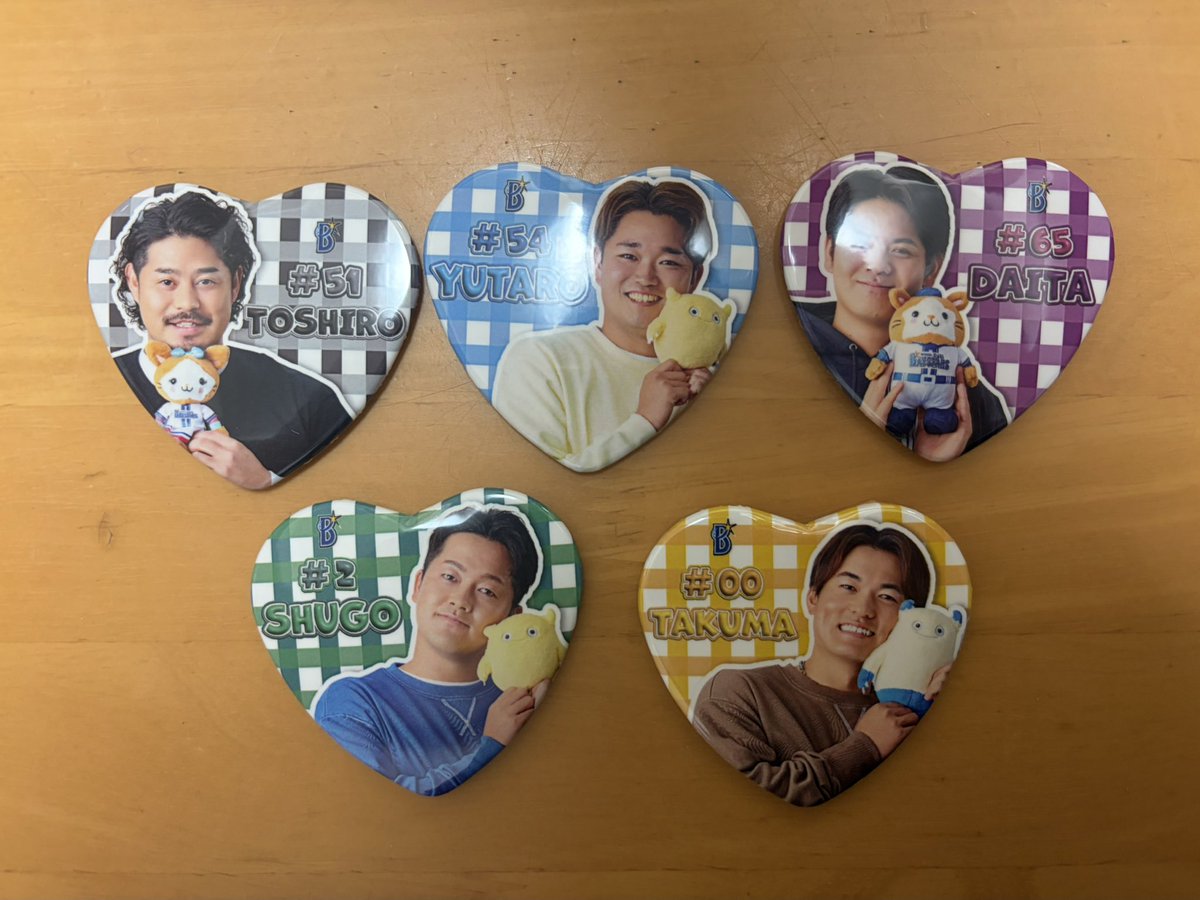 𝐧𝐚 tweet media