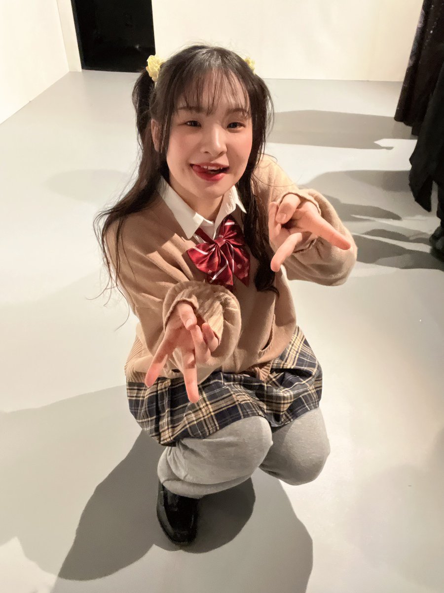 #NLTみんなのバースデー
新研発表会にて音響を担当なさっていた、篠崎彩那さん(<a href="/aya_snzK/">篠﨑彩那☀️</a> )は３月１３日、お誕生日でした✨
『24歳初挑戦は音響！！今からとってもドキドキ💓
役者としてもスタッフとしてもまた１つ可能性が広がるかな…👀」
nlt.co.jp/member/shinoza…