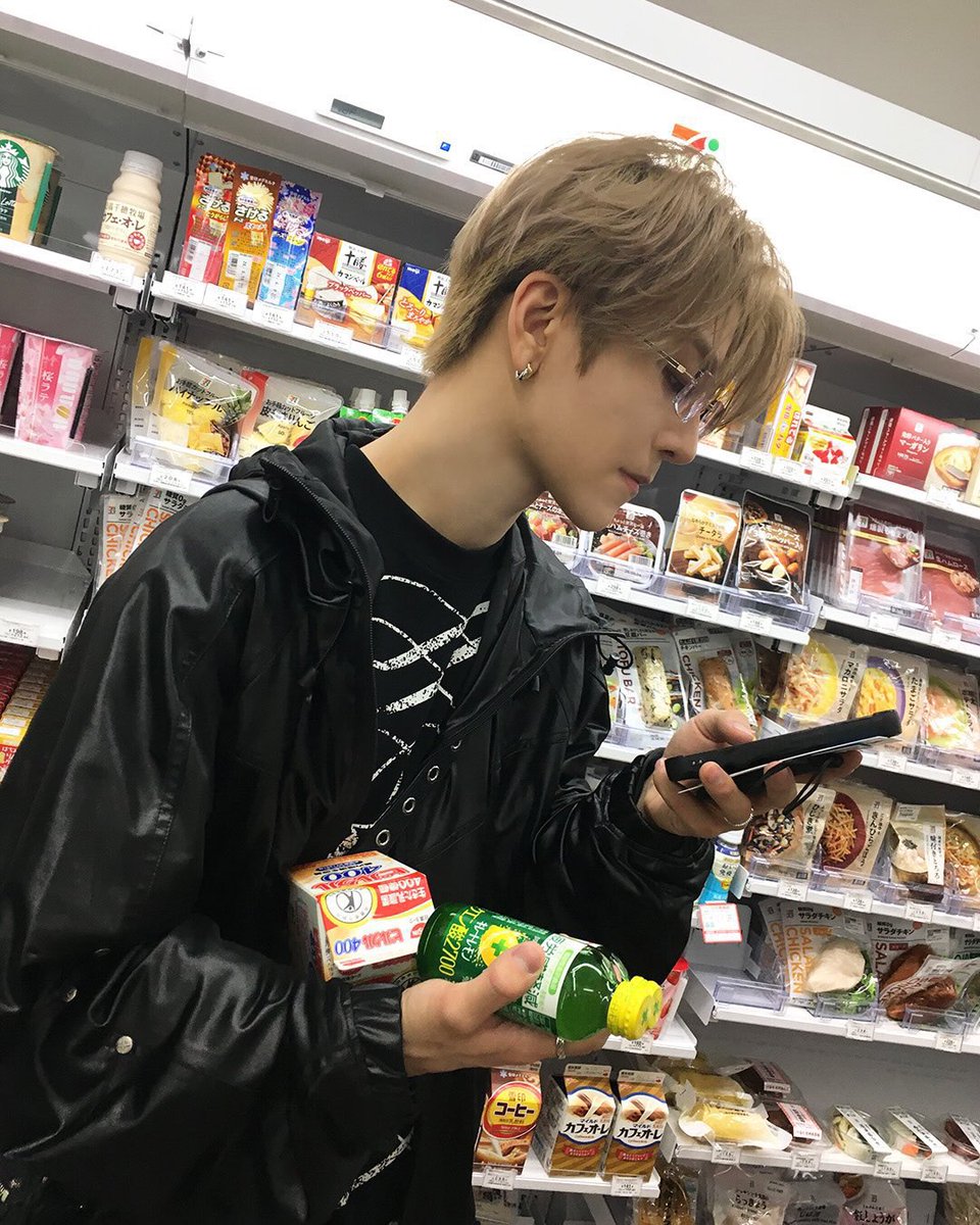 ddwki_ei's tweet photo. 포카삿포로 
킬레이트 레몬 구연산 2700mg 

📍https://t.co/PER8NgFbL2

#허씬롱 #HEXINLONG #贺鑫隆 #씬롱 #XINLONG #鑫隆 #ALPHADRIVEONE #ALD1 #알파드라이브원 https://t.co/Axp9GlgBNO