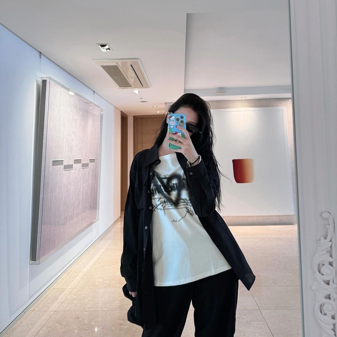 USE ' HEY / ✉️ ' - ENGLISH ONLY tweet media