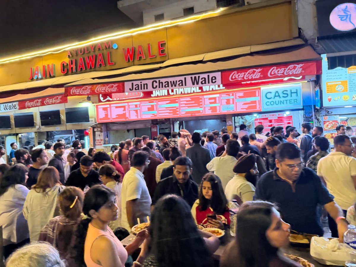 Burger Wala🌸 tweet media