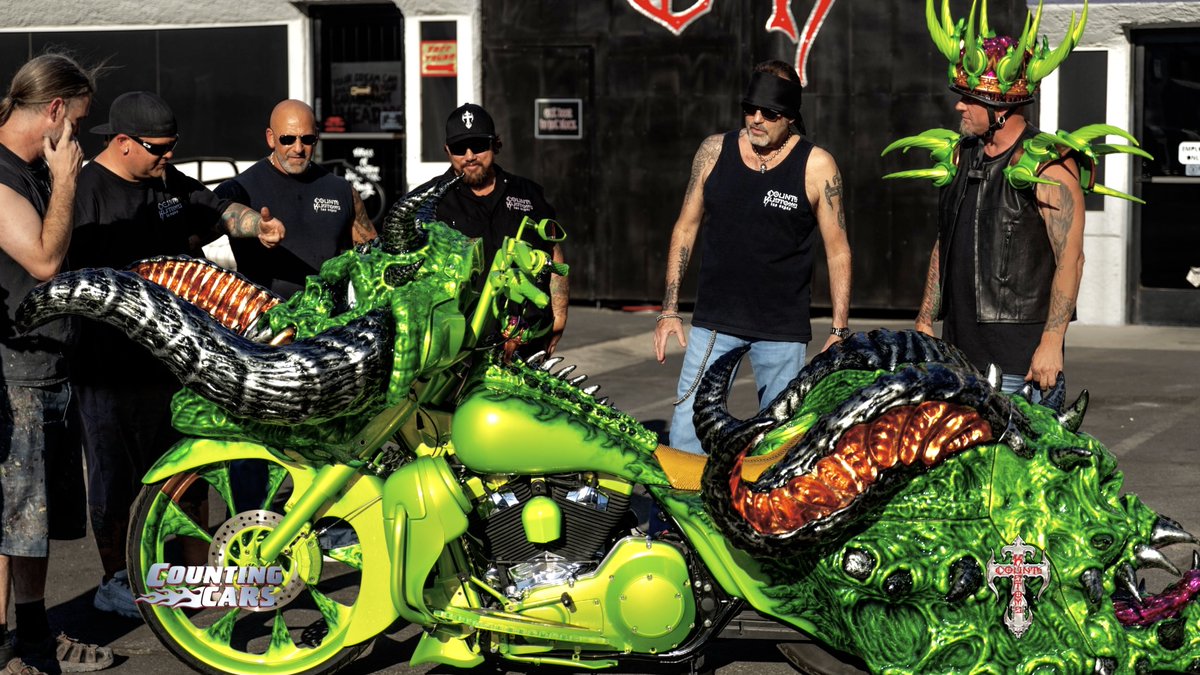 Count's Kustoms tweet media