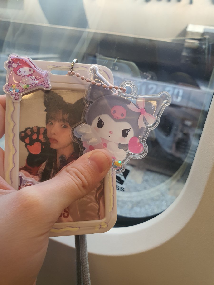 annianm_'s tweet photo. on the train
#아이몬드 #l_mond #imond #이설
#E_seol #eseol
#ImondInUzbekistan #EseolInUzbekistan https://t.co/5SS3gqcZdn