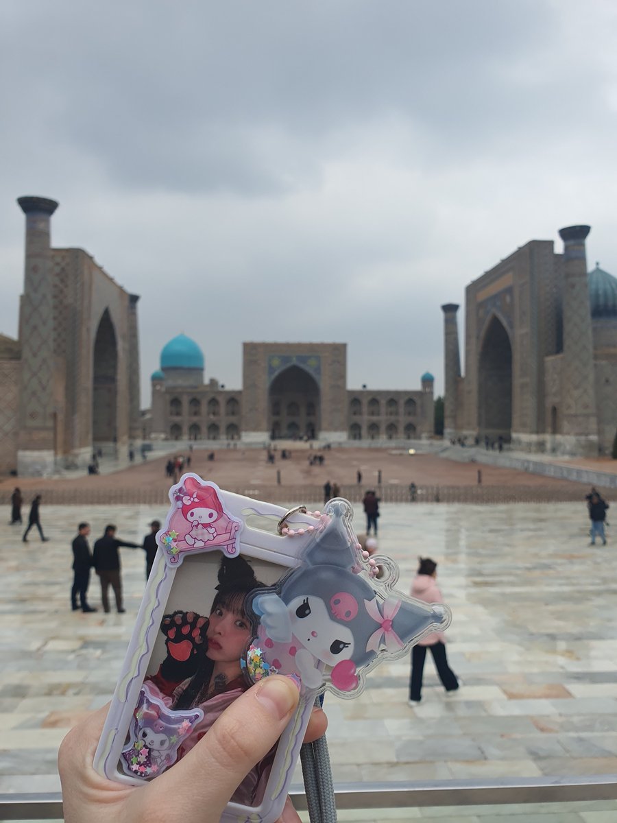 annianm_'s tweet photo. Registan Square: the Ulugh Beg Madrasa, the Sherdar Madrasa and Tilakari Madrasa
#아이몬드 #l_mond #imond
#이설 #E_seol #eseol
#ImondInUzbekistan #EseolInUzbekistan https://t.co/c5guGNRj7O
