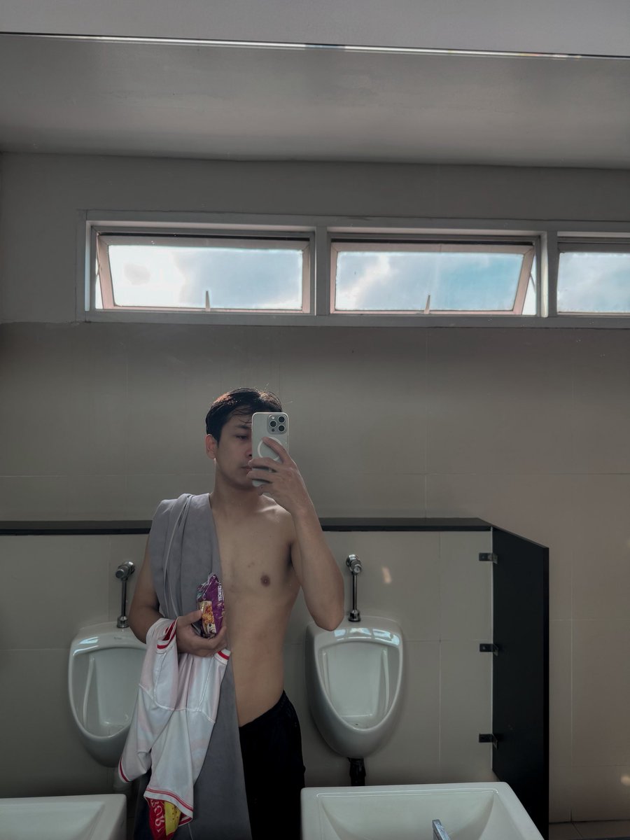 แมวดำ tweet media